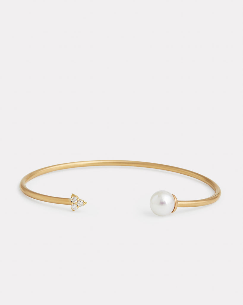 Signature Open Cluster Bangle with Pearl and Diamonds
