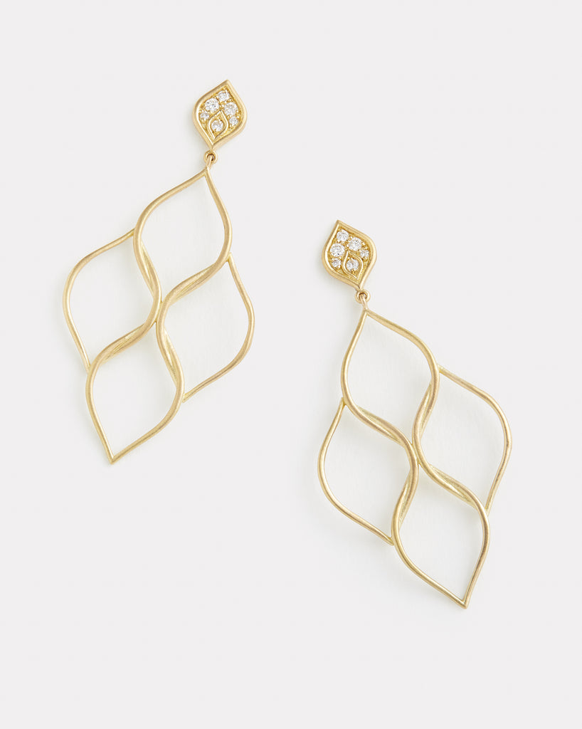Woven Aladdin Earring with Diamonds