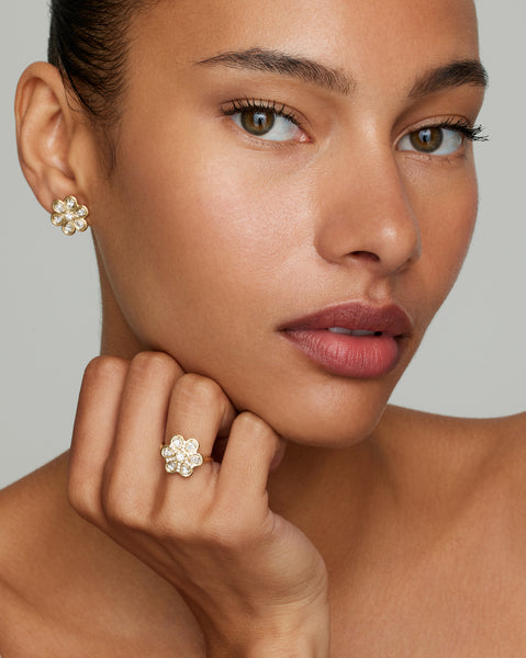 Yellow and White Gold Floral Ring with Diamonds