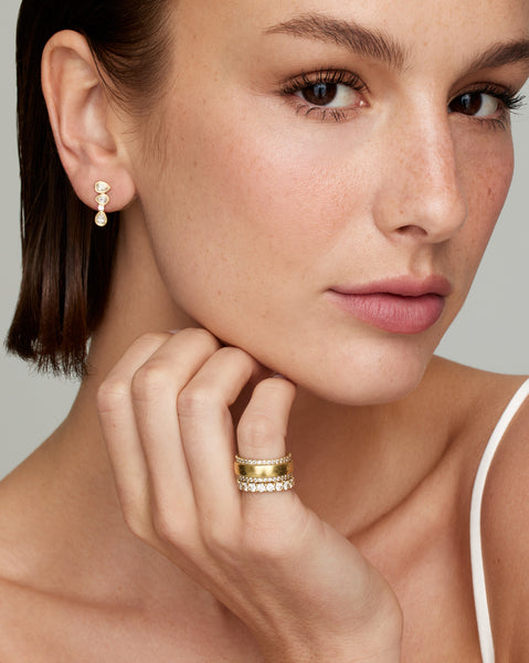 Diamond Edged Gold Band