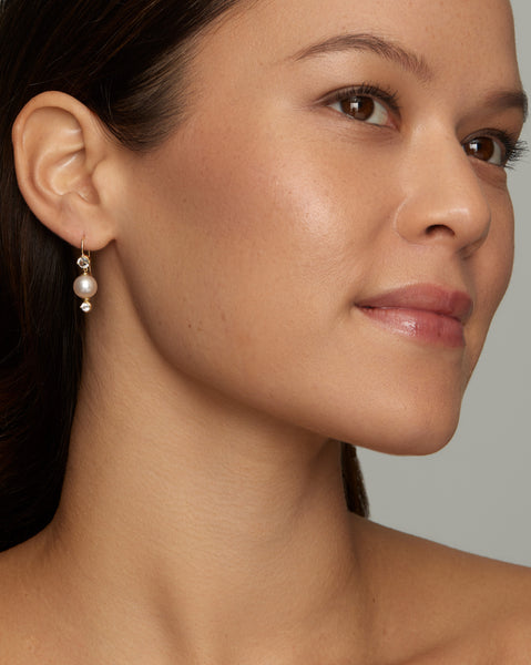 Pearl Drop Earring with White Topaz