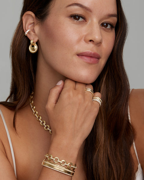 Double Round Link Bracelet with Diamond Connections