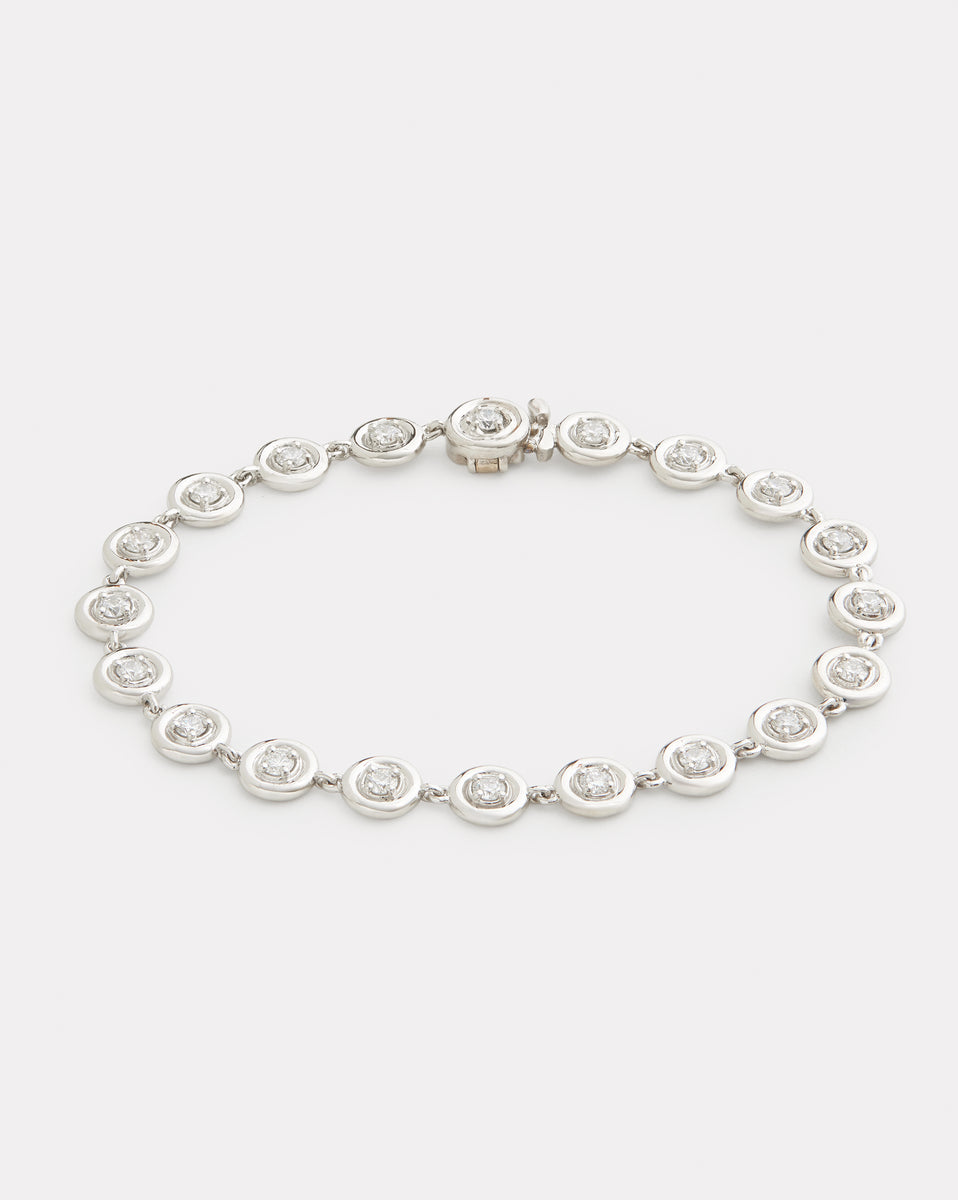 Round Edge Diamond Bracelet