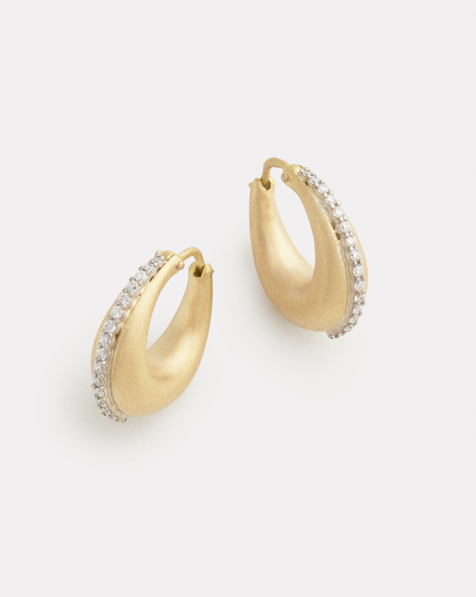 Small Domed Hoops with Diamond