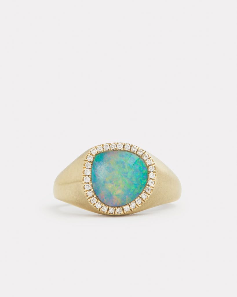 Bisou Ring with Opal