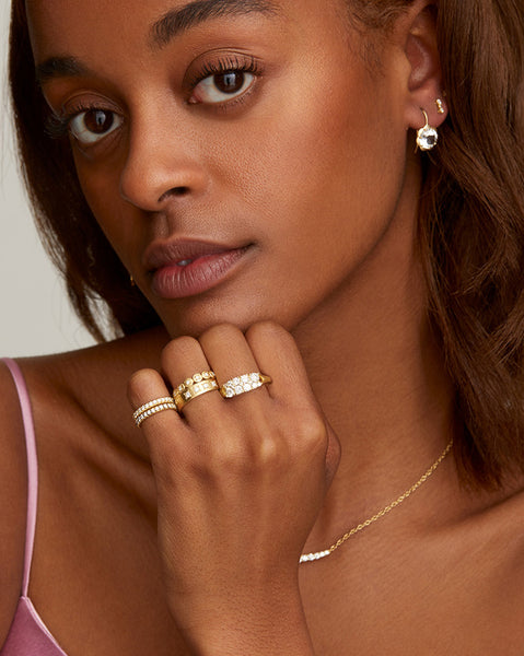 Star Set Diamond Band