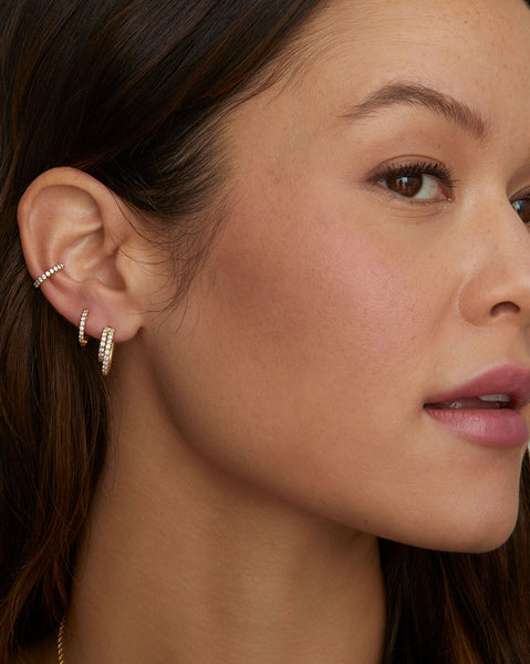 Script Hoop with Diamonds