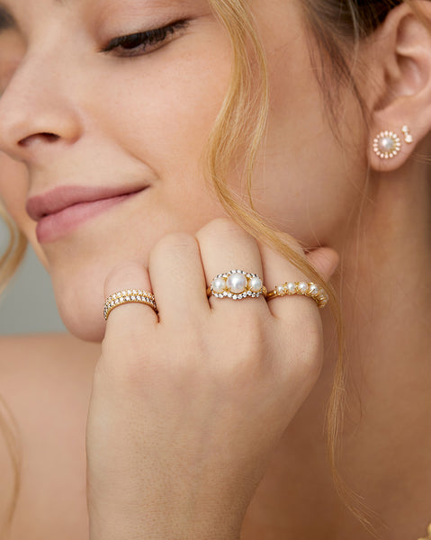 Diamond Edge Pearl Ring