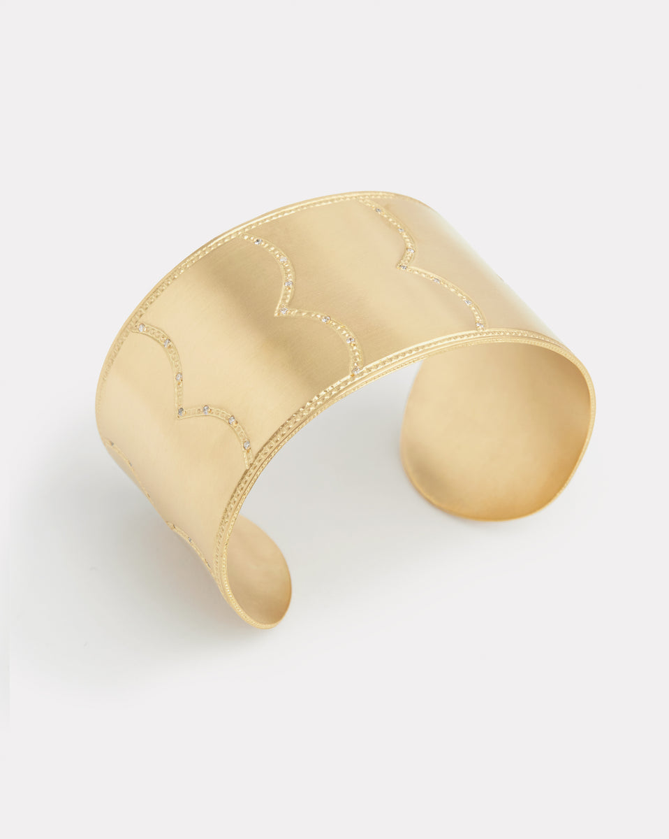 Diamond Wave Cuff