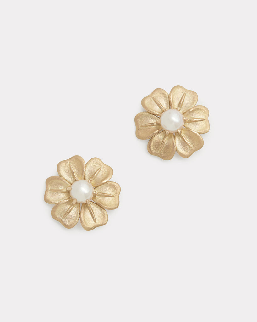 Flower Studs with Pearls